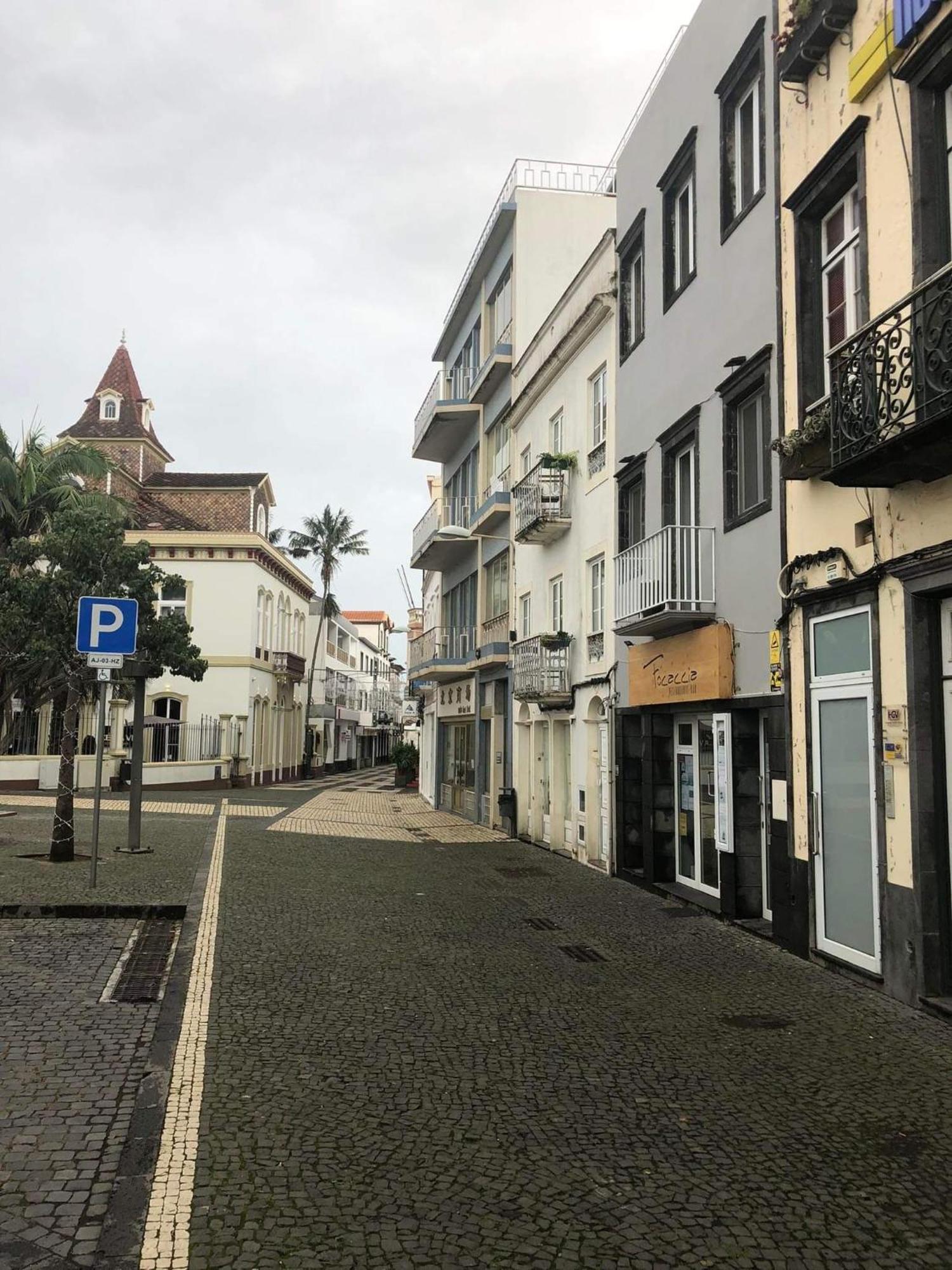 Azor International Apartment I Ponta Delgada  Exterior photo